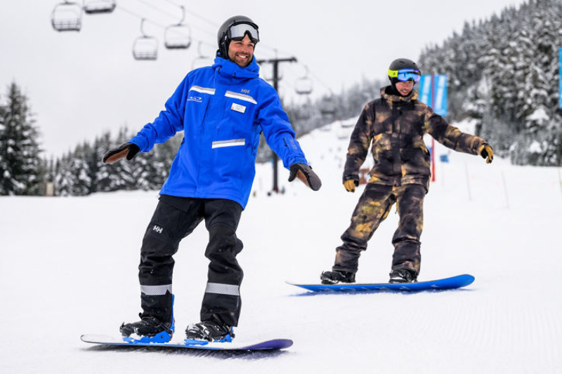 ski-lessons-whistler-blackcomb-instructor-skier